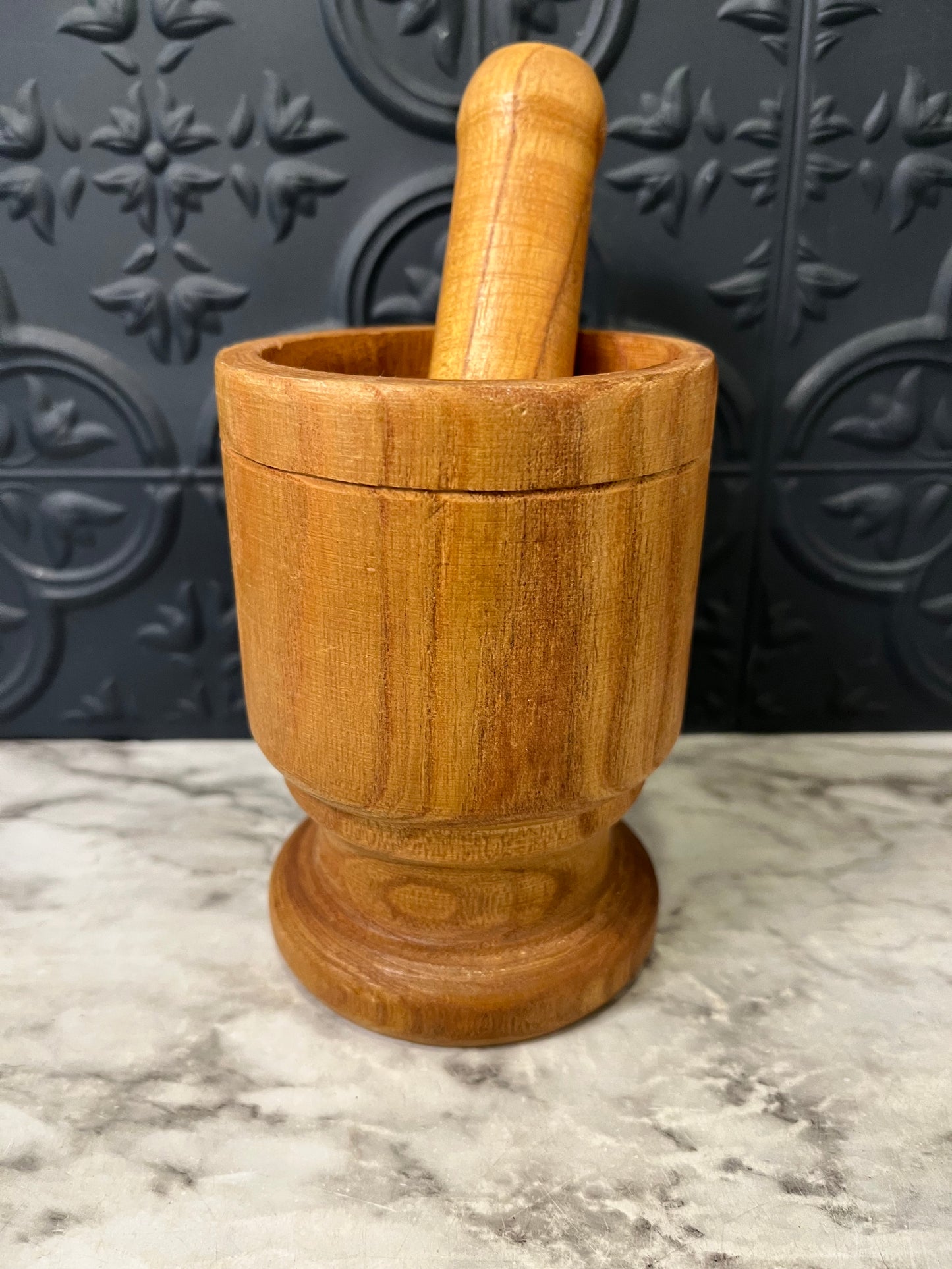 Bene Casa Wood Mortar and Pestle Set