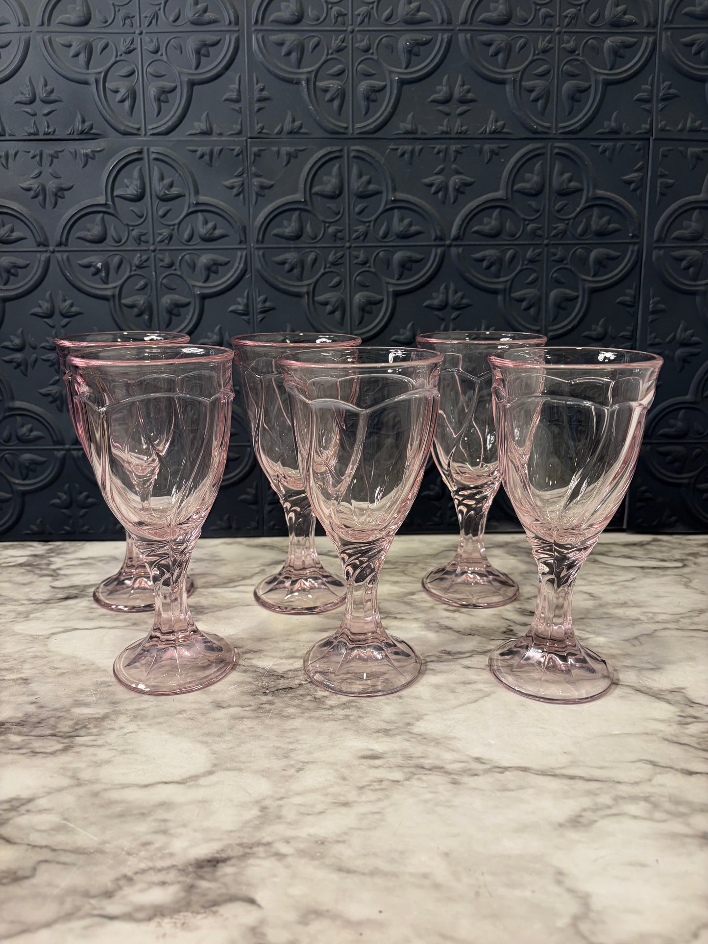Noritake Sweet Swirl Pink set of 6 Glasses
