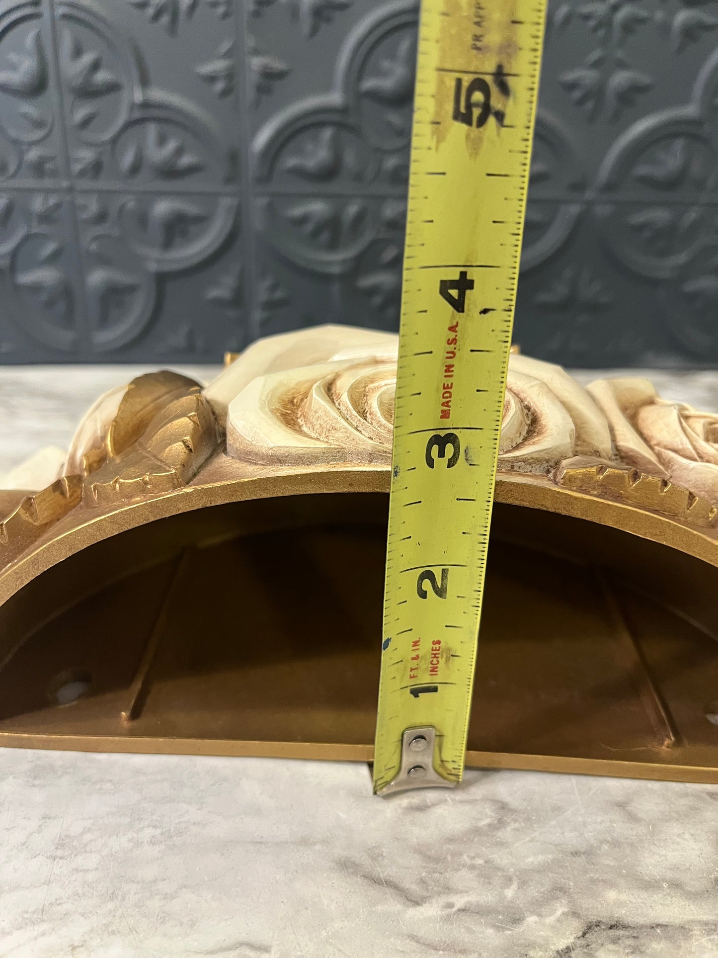 Rose Wall Pocket Gold and Cream Plastic