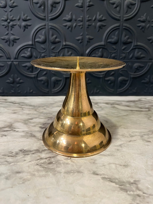 Brass pillar holders with cone base 4"