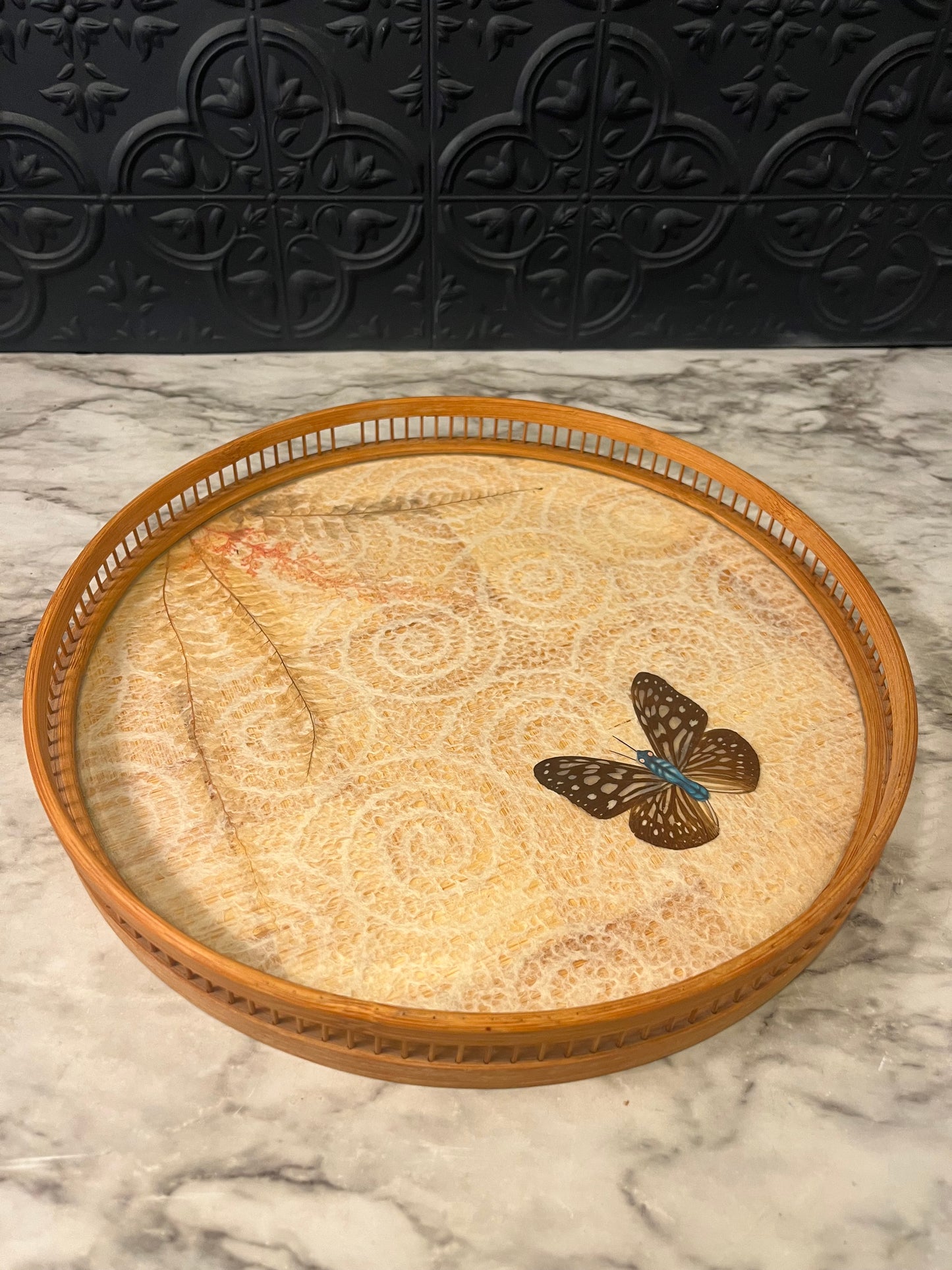 Round Bamboo Tray with Butterfly