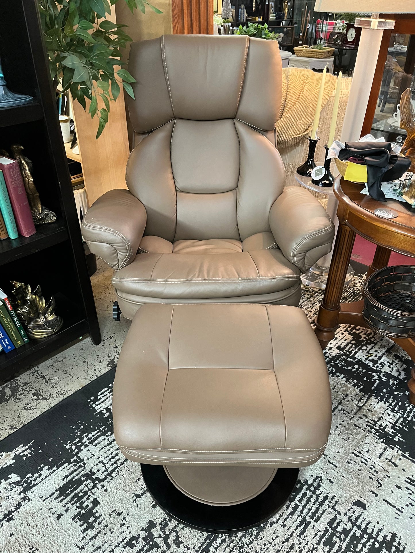 Brown Pleather Stressless with foot stool