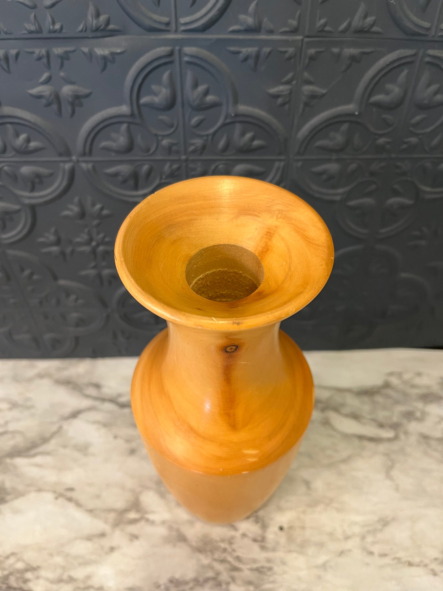 Light wood vase 11.25"