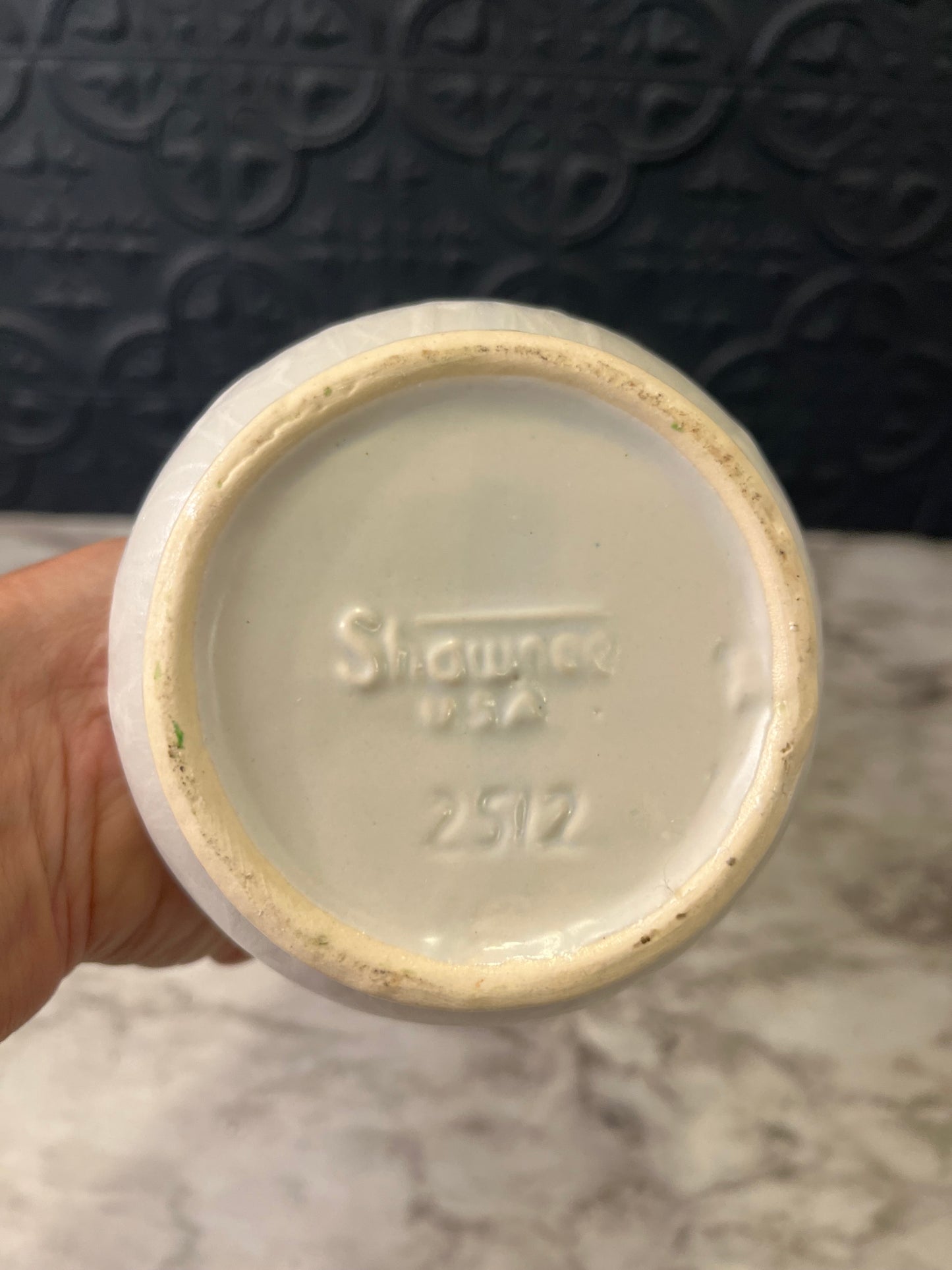 Shawnee 2512 Vase