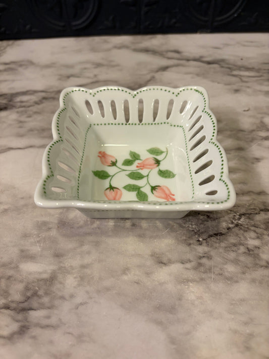 Andrea by Sadek Square Rosebud Trinket Dish