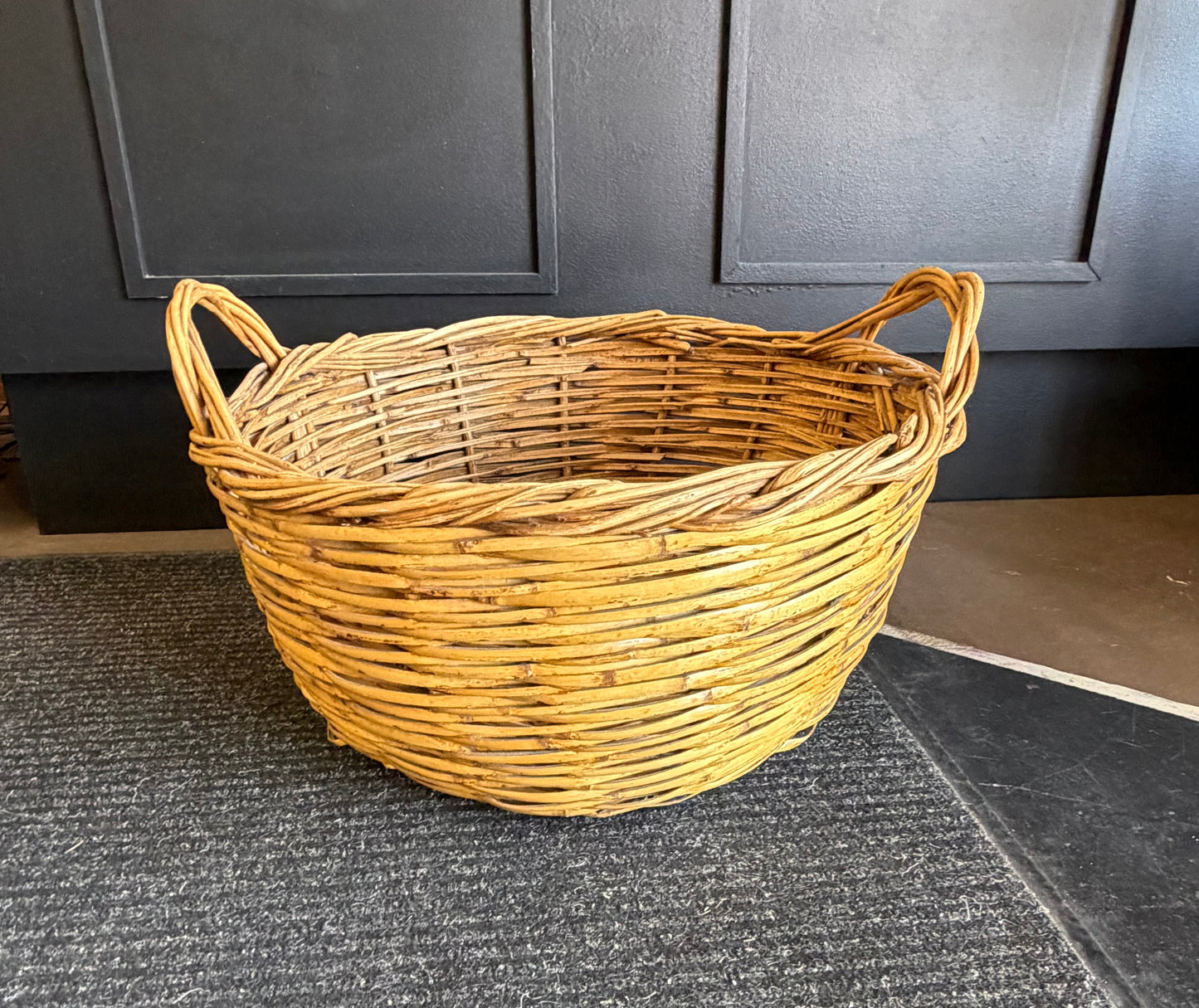 Large Round Basket 20"