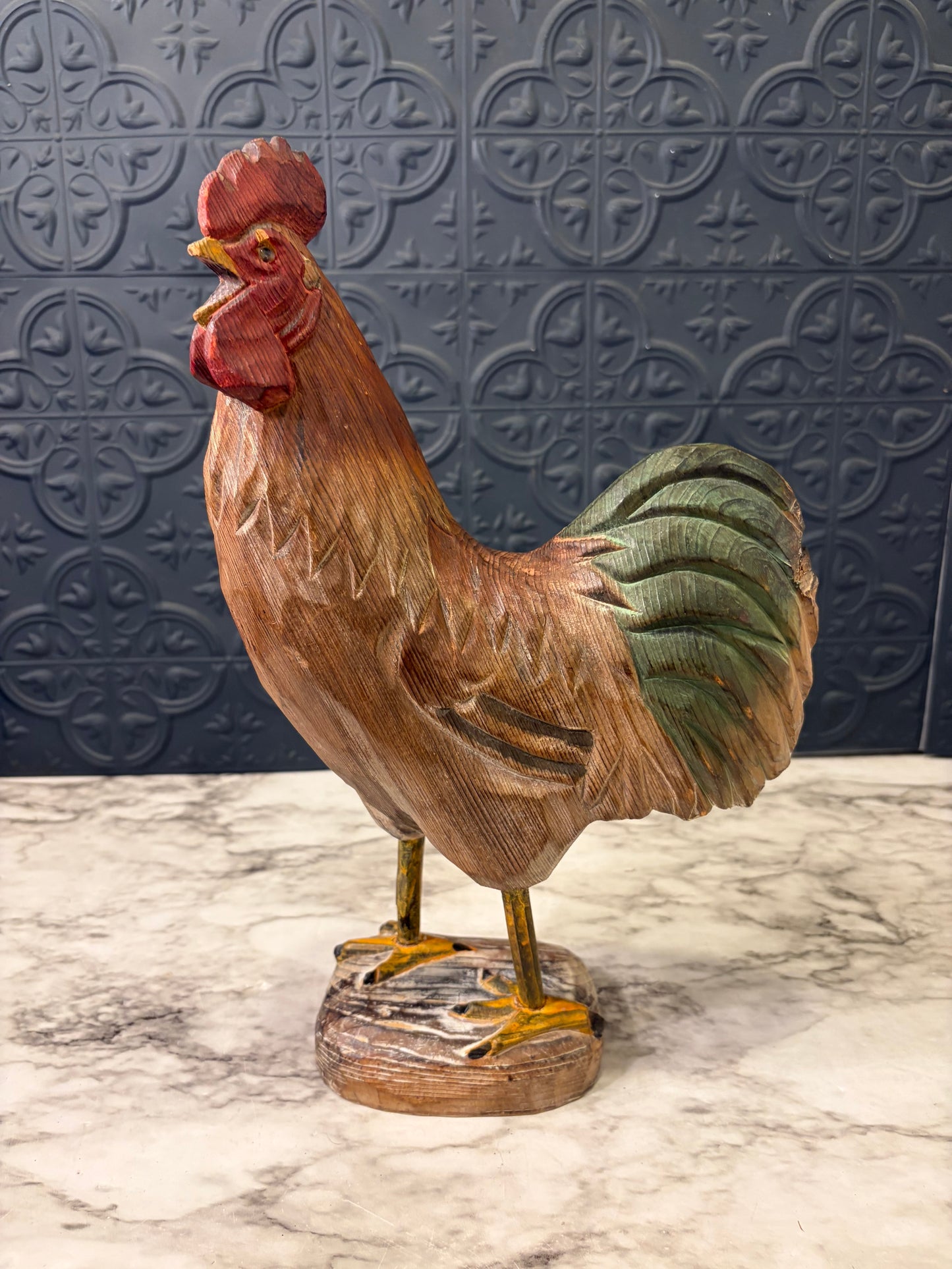 Resin Rooster Decor