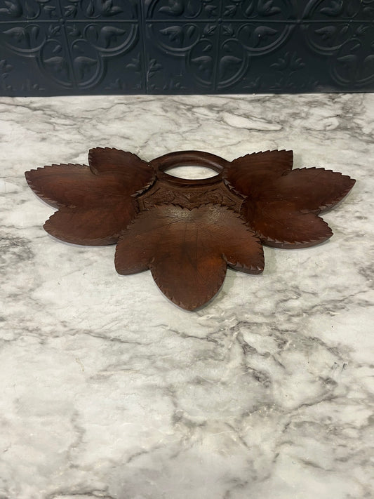 Wood Carved Leaf Tray