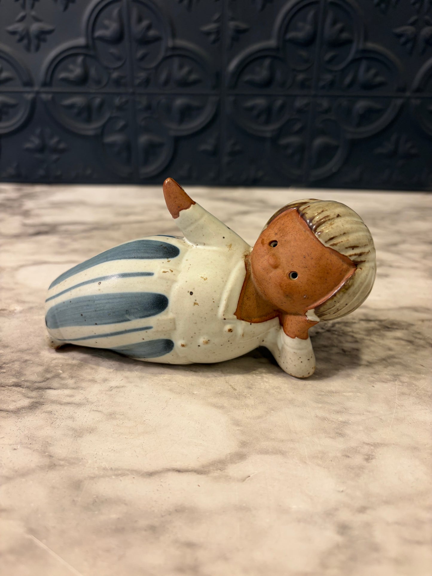 Fitz and Floyd Stoneware Boy Missing Balloon