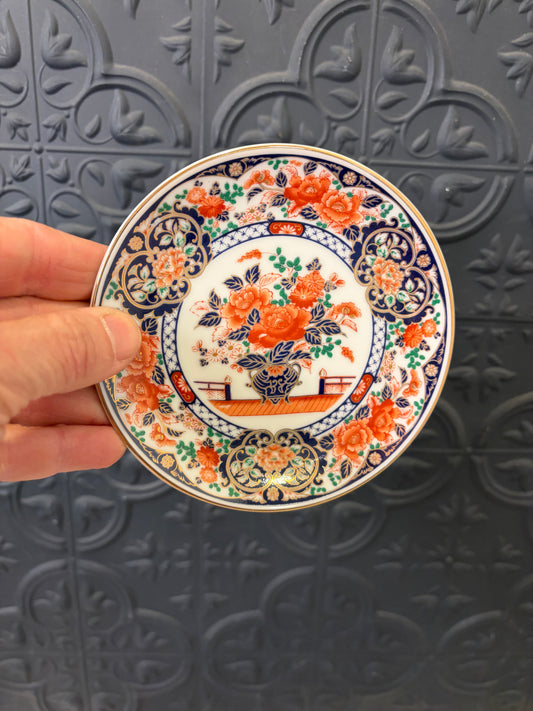 Small Imari Style Plate
