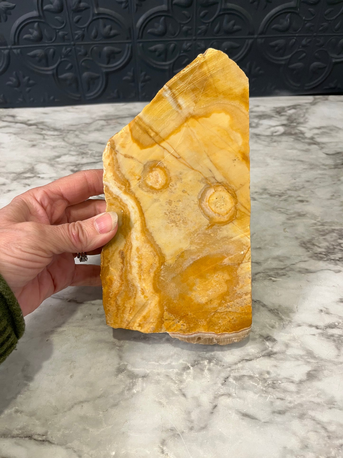 Onyx Carmel and tan Ash Tray