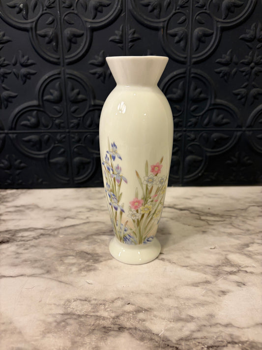 Small White Bud vase with pink and Purple Iris