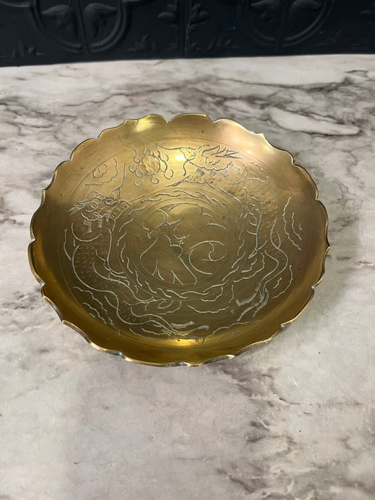 Etched Scallop Bowl Brass
