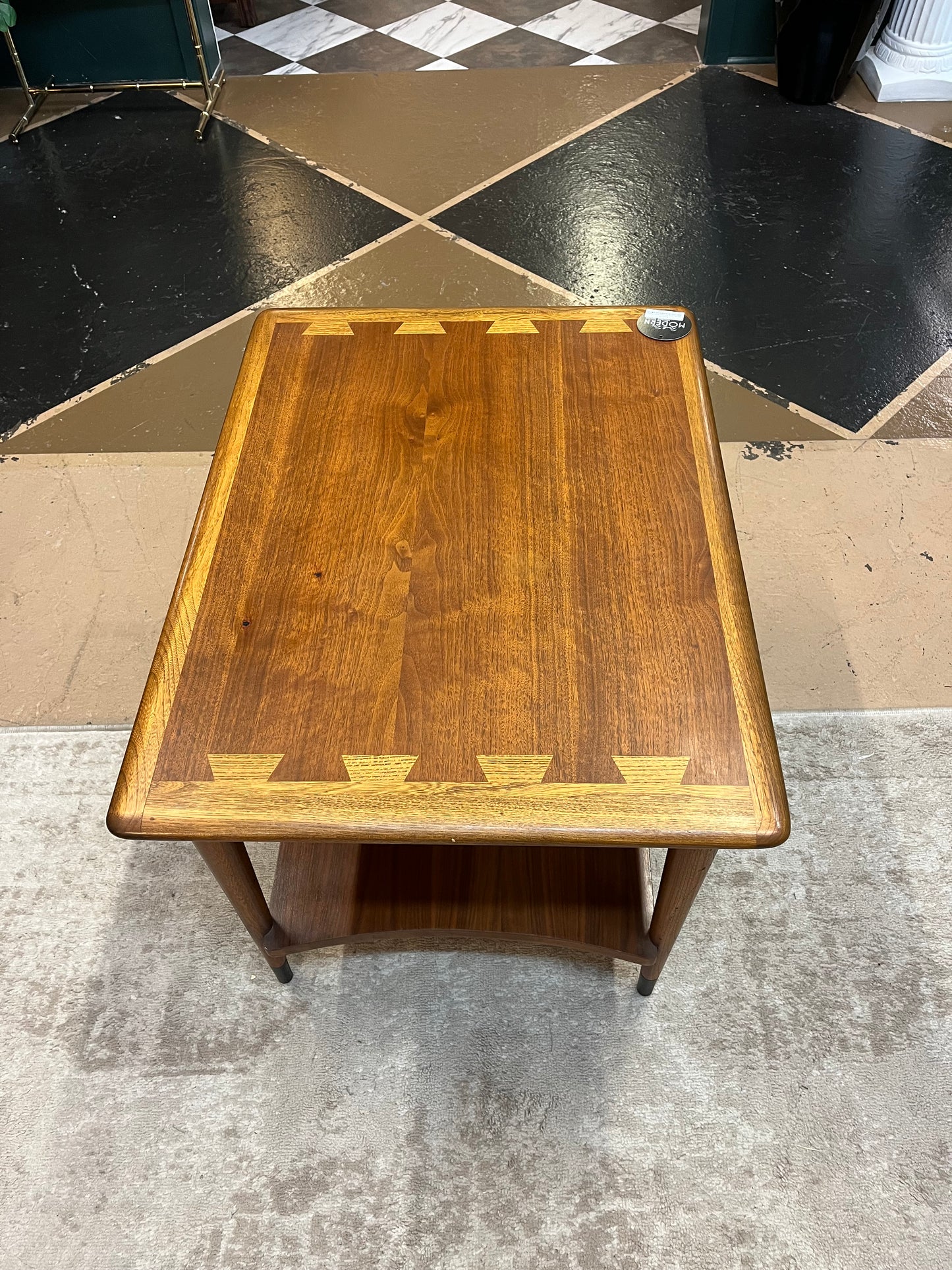 MCM Lane Acclaim Side Table Maple and Elm