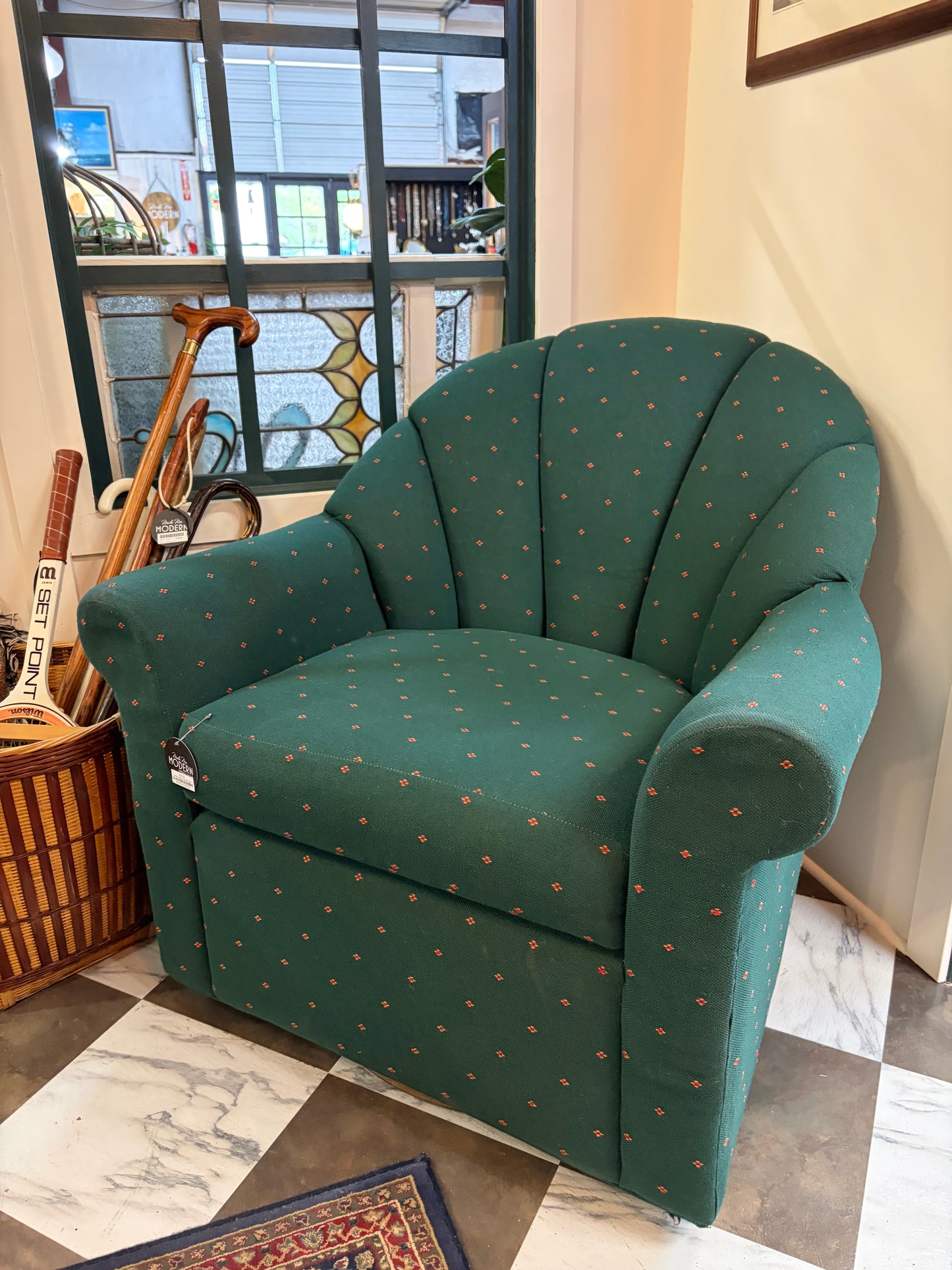 Green Lazyboy Swivel Chair