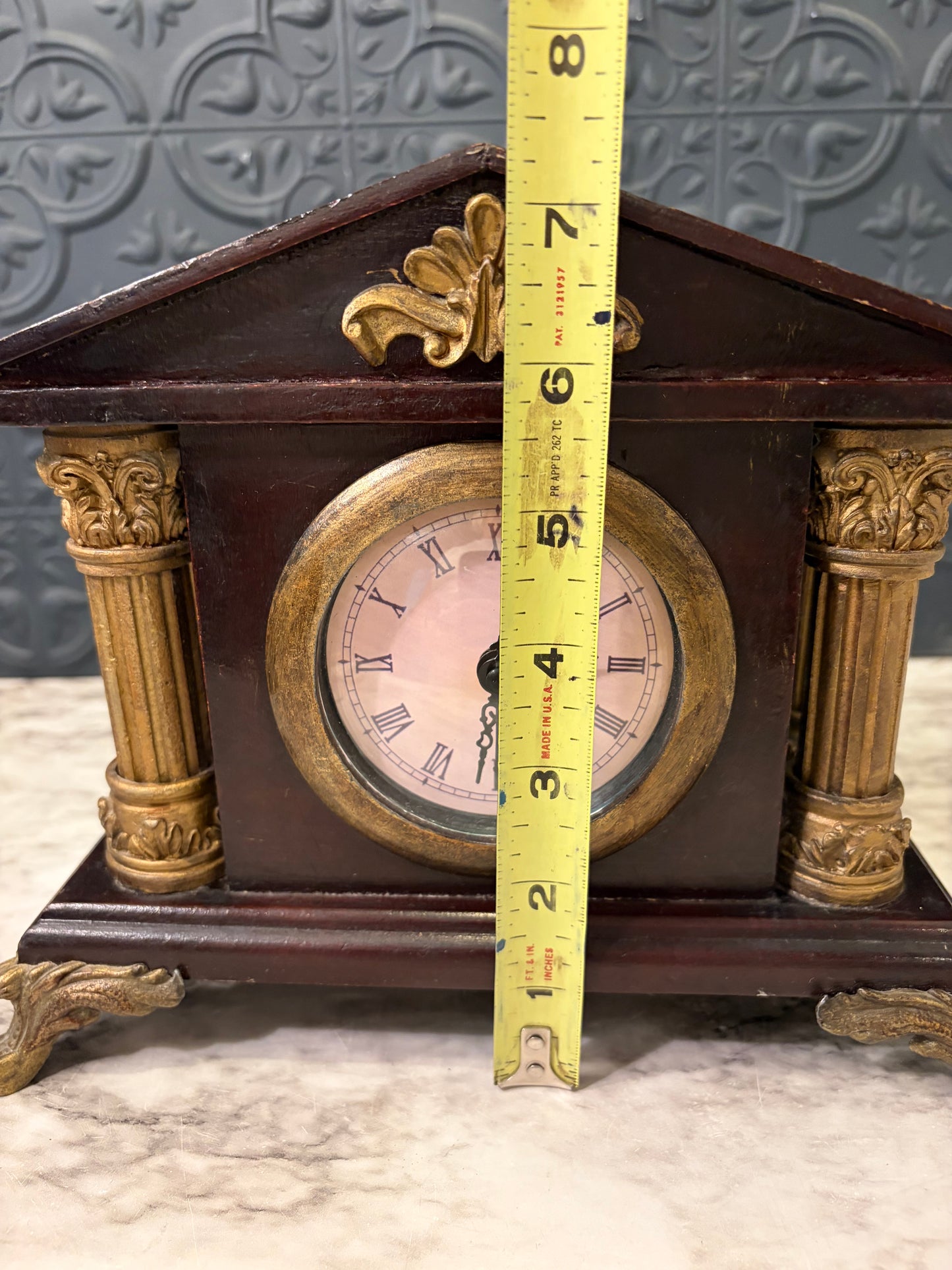 Mantle Clock with Decorative Goldtone Pillars