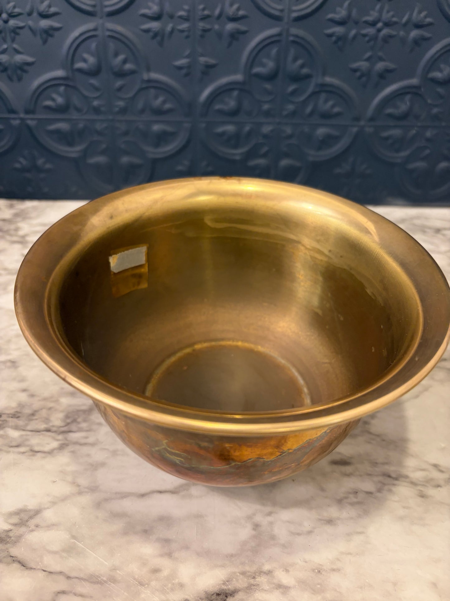 7" Brass Bowl with 3 Feet (1)