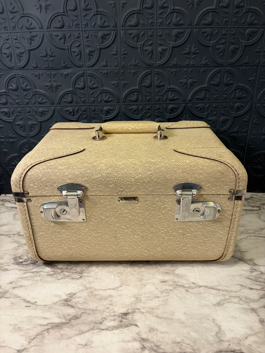 Vogue Cream Travel Small Case