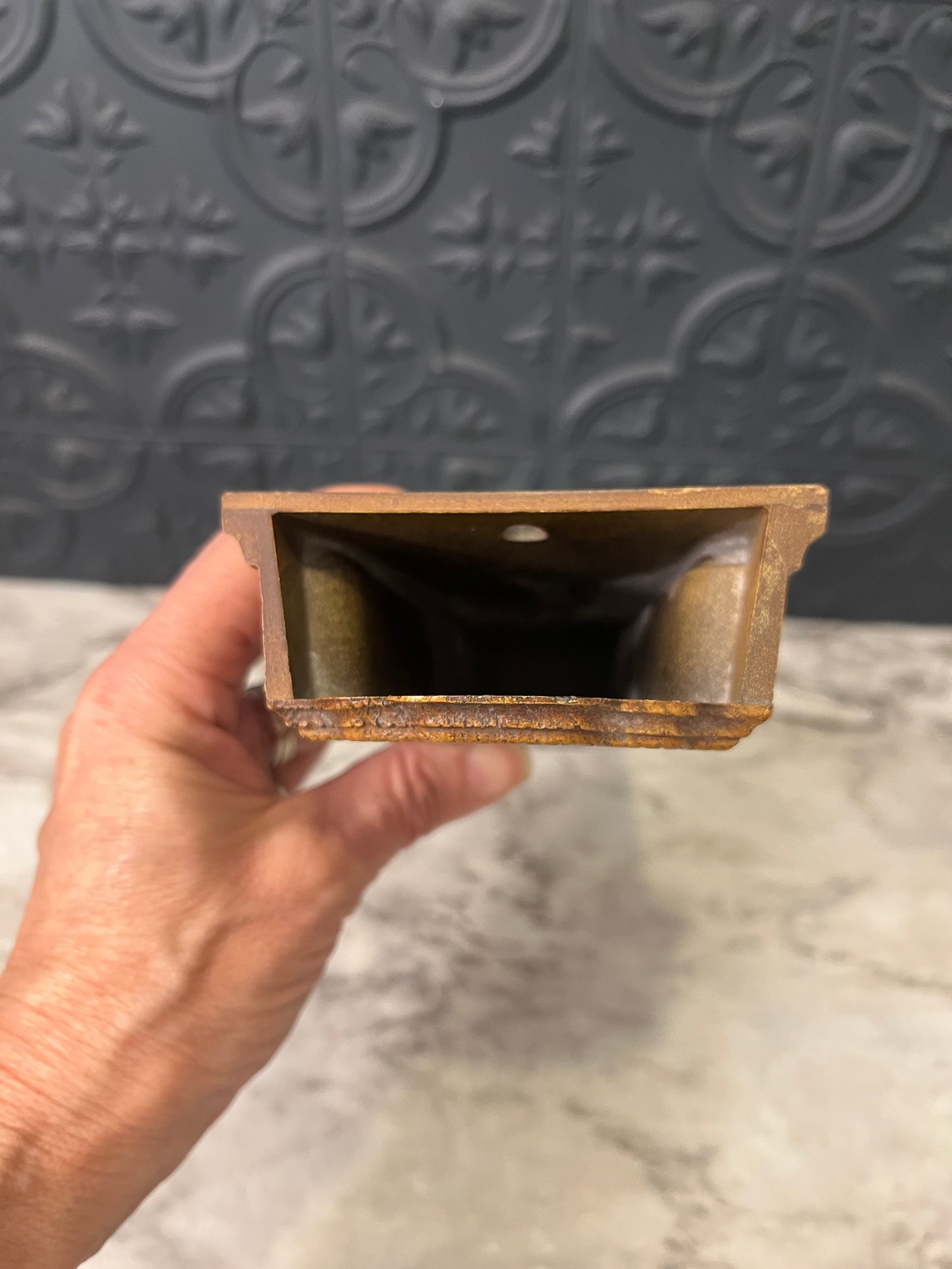 Homco Wall Pocket Brown wood look