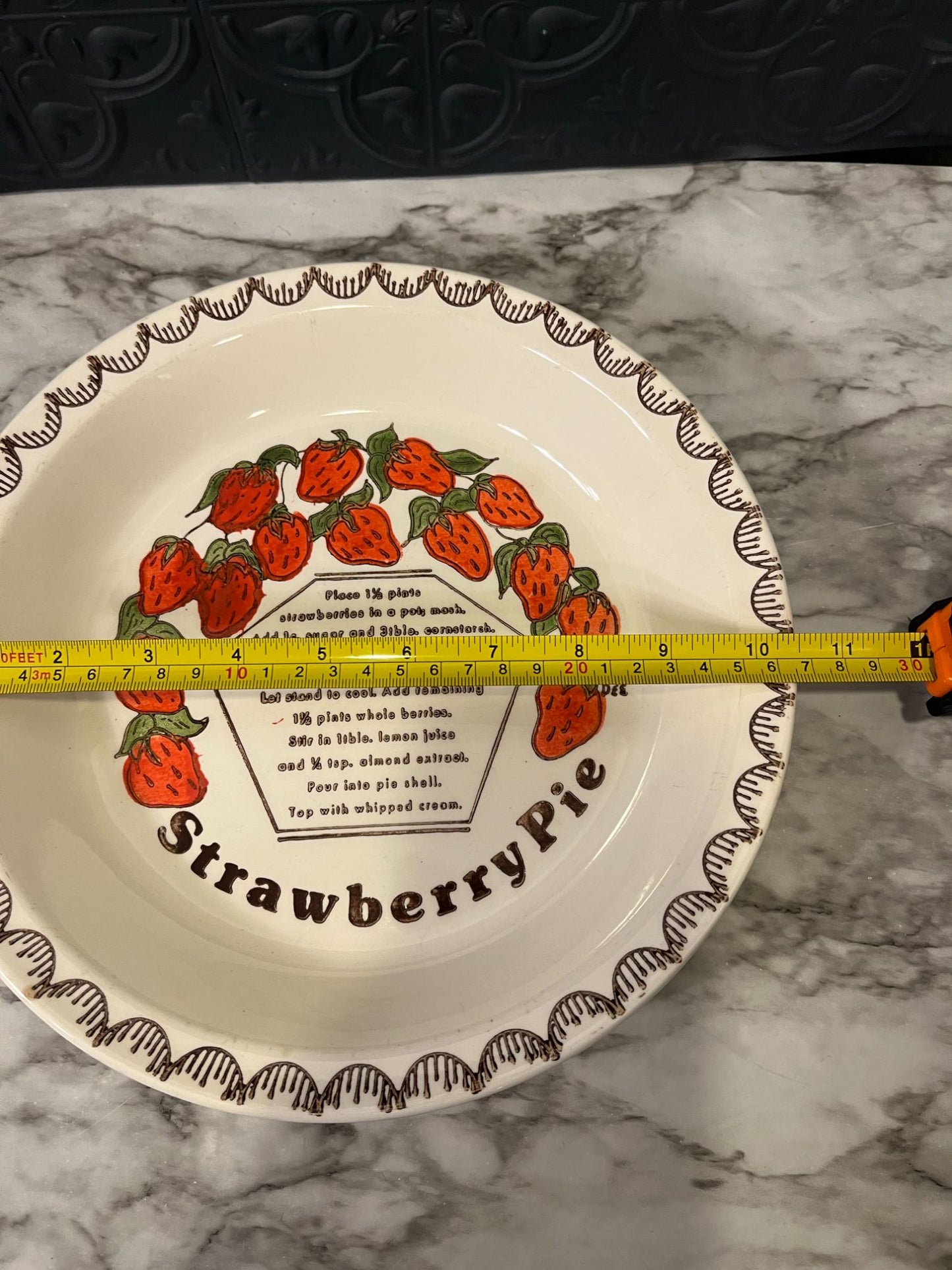 Strawberry Pie Plate