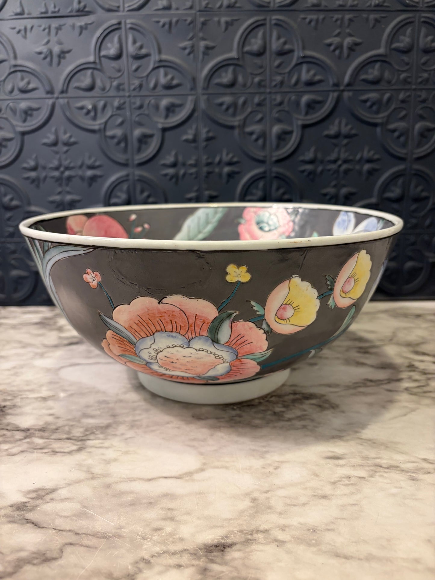 Macau Enamel Bowl Grey Pink and blue