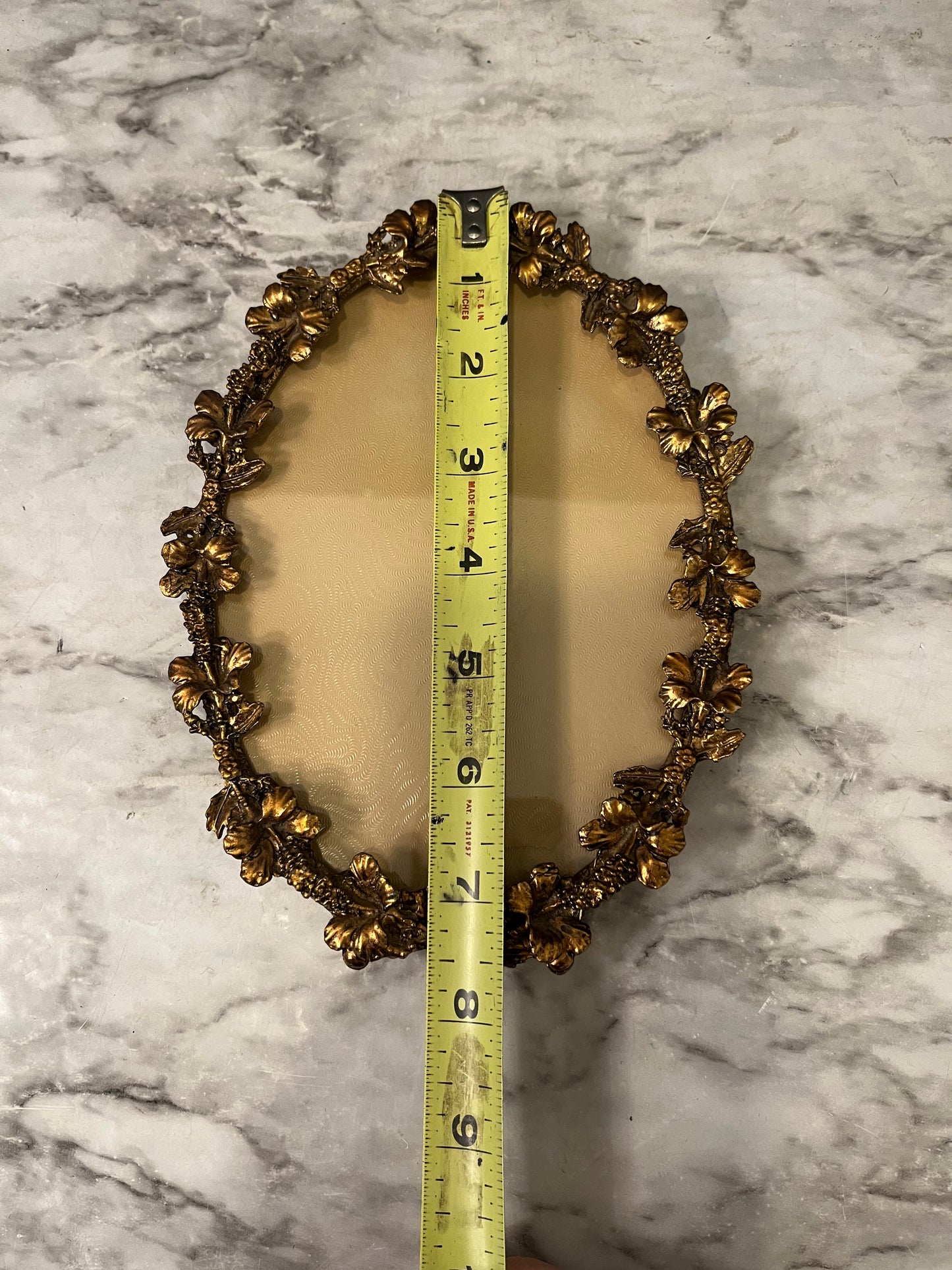 Oval Hibiscus Frame