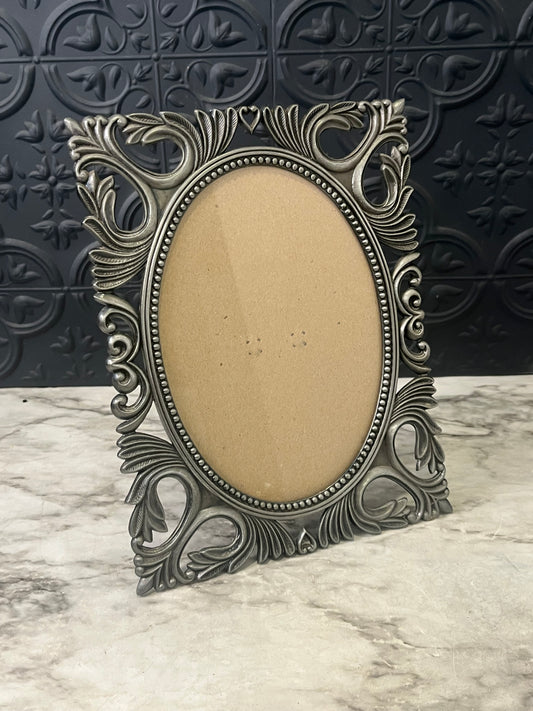 Metal Picture Frame with Cutouts