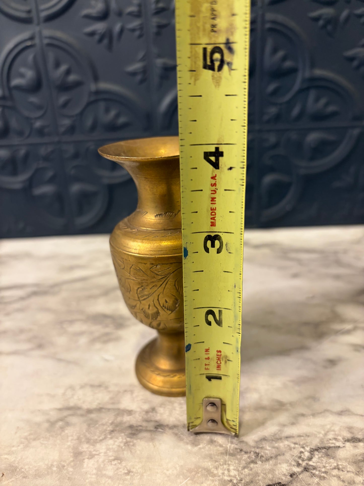 4" Leaf Etched Bud Vase