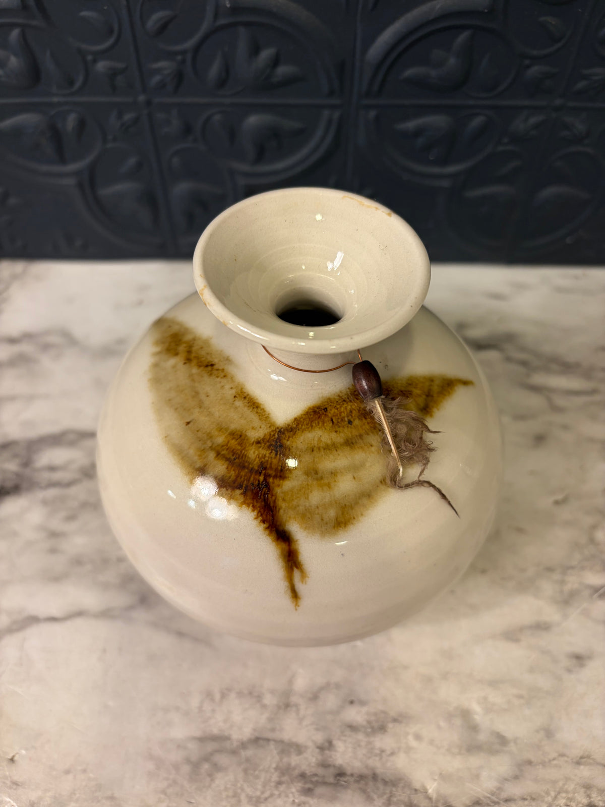 4.5" Cream Bud Vase Round with Narrow top Brown