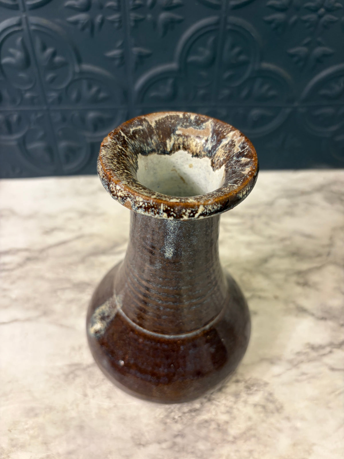 6" Terracotta Pottery Vse with Dark Brown Glaze