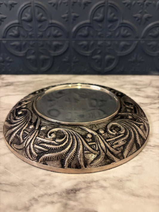 Round Detail Pewter Pedestal
