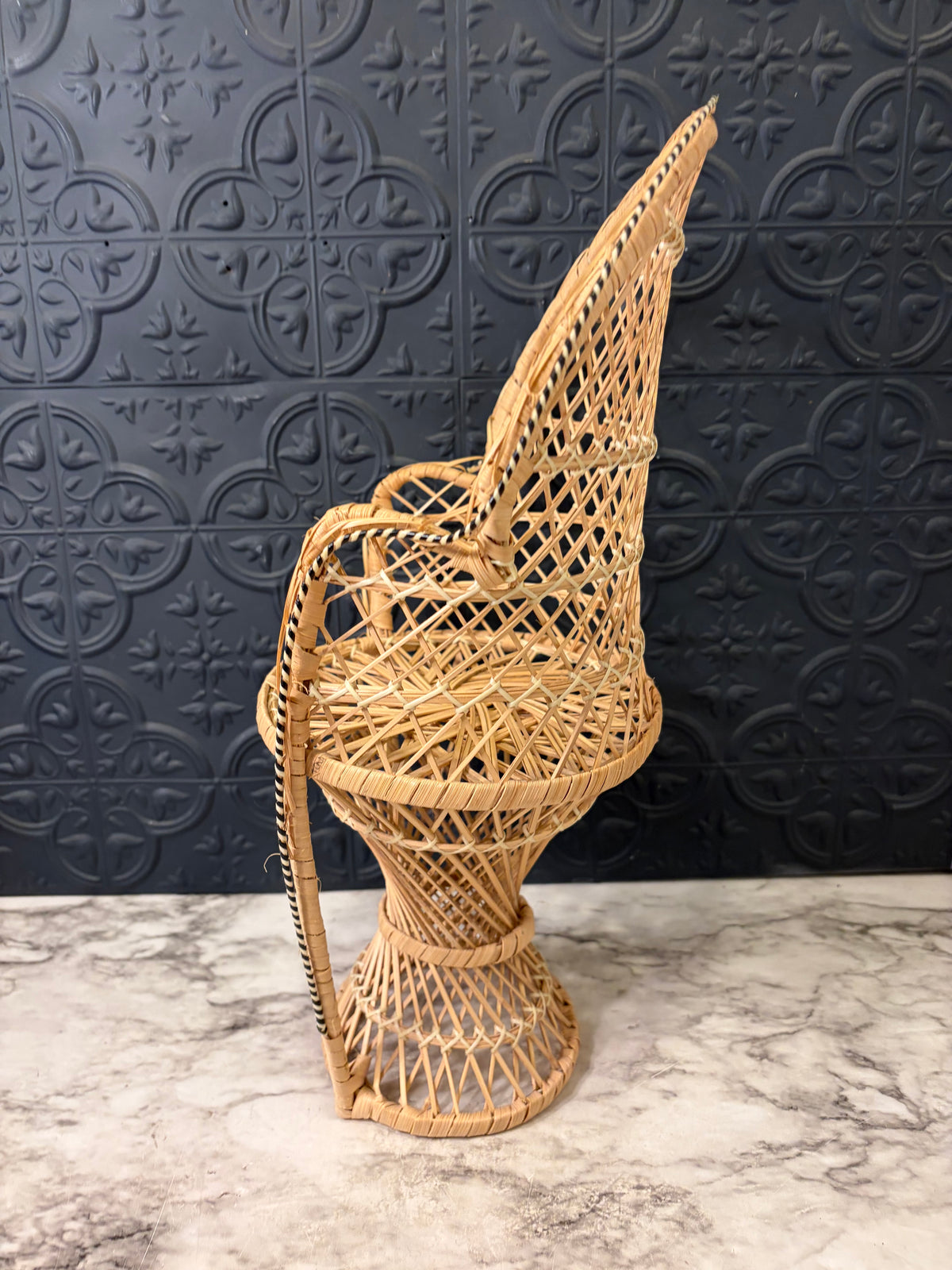 16" Wicker Peacock Chair