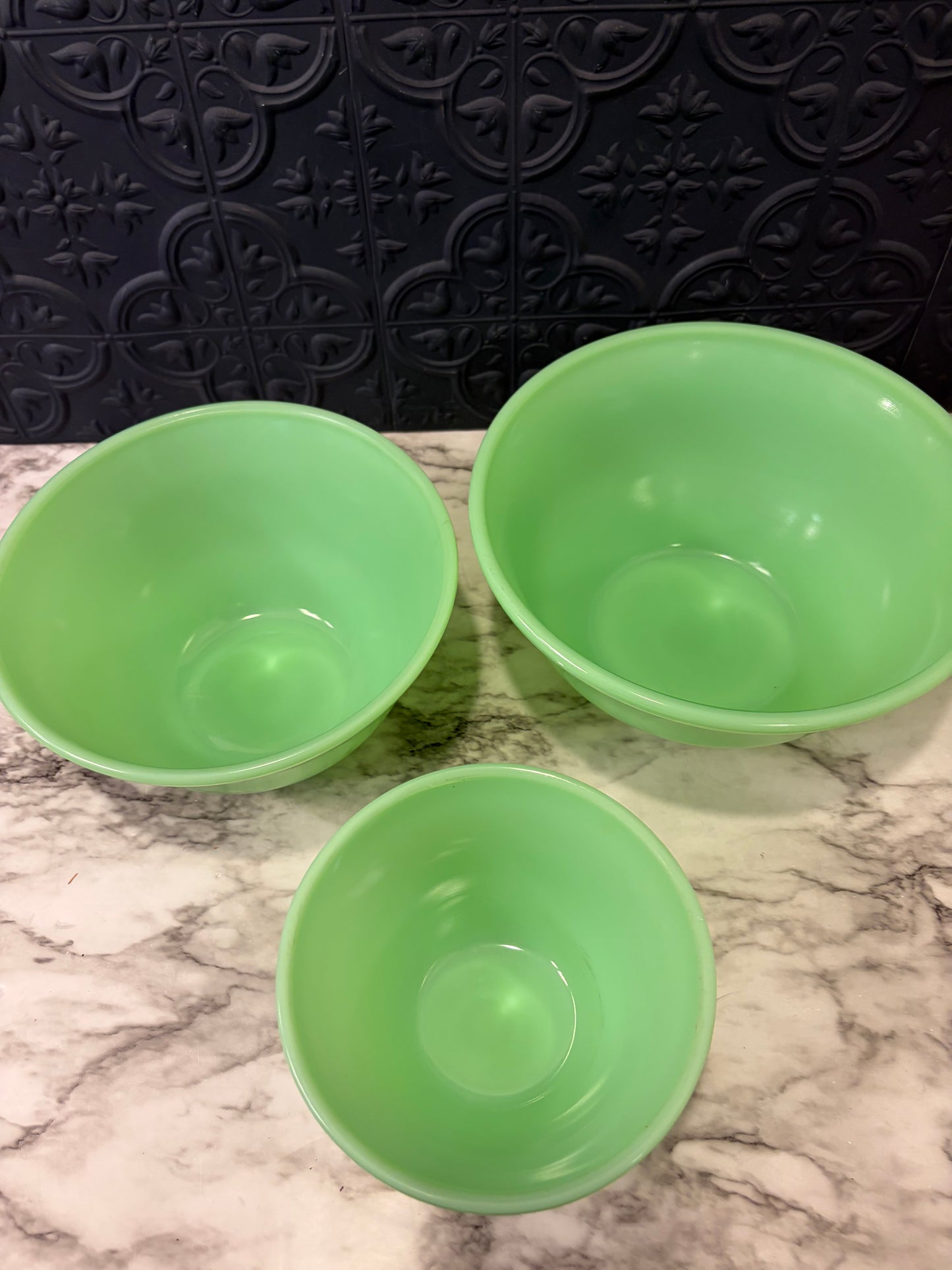 McKee Jadeite Uranium Nesting Bowls Set of 3