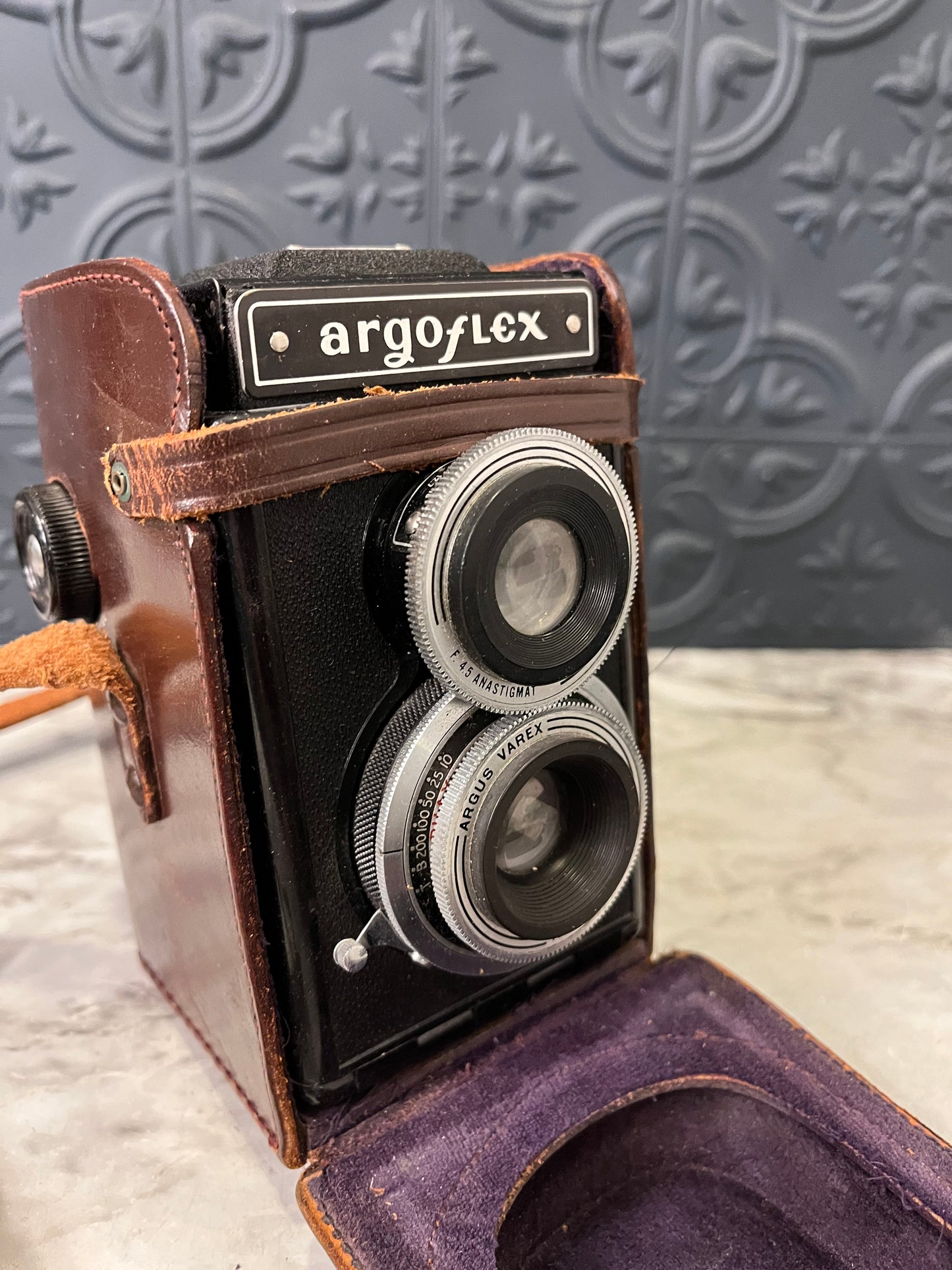 Argoflex TLR Camera in leather Case