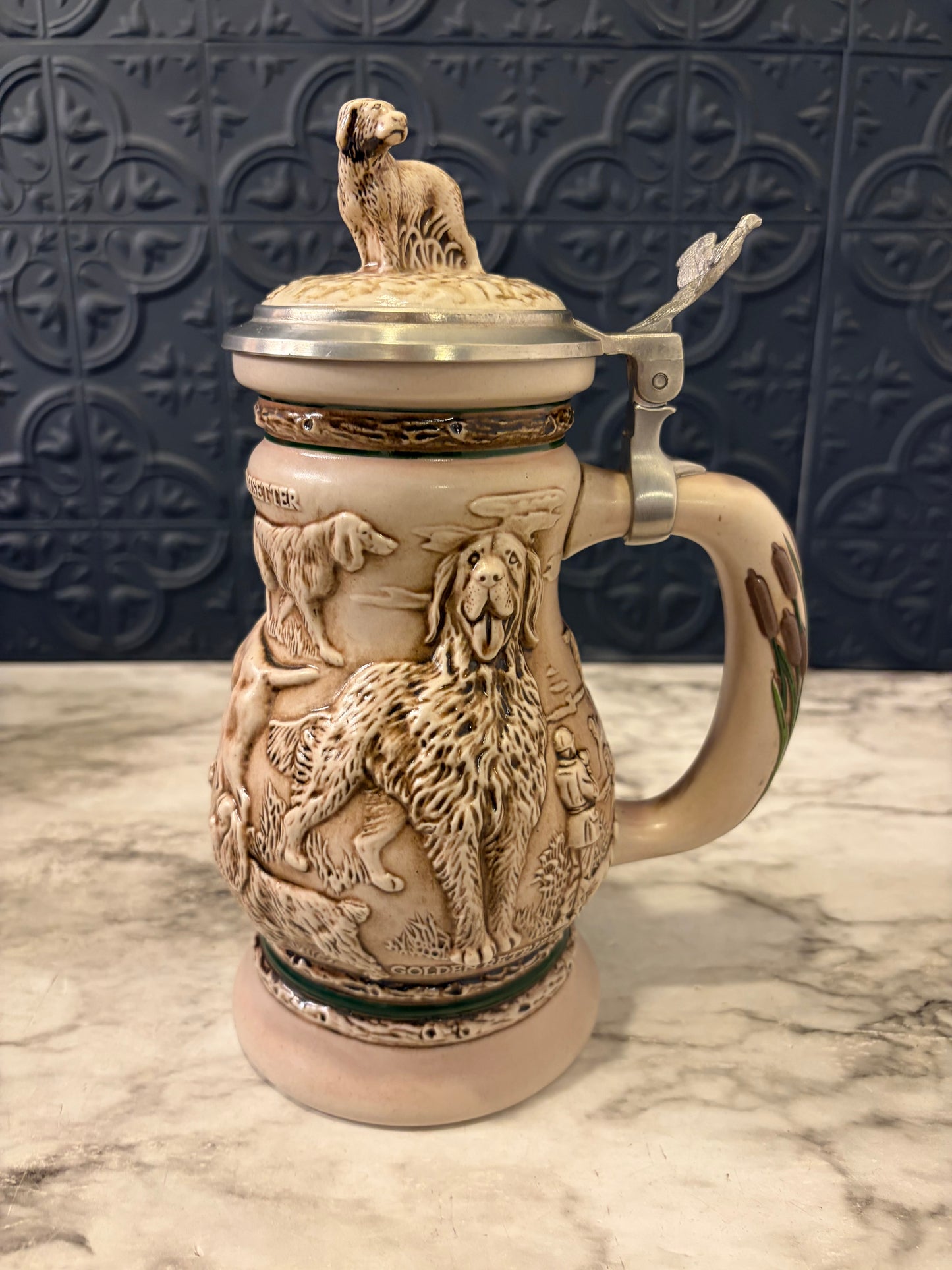 Avon Great Dogs of the Outdoors Stein