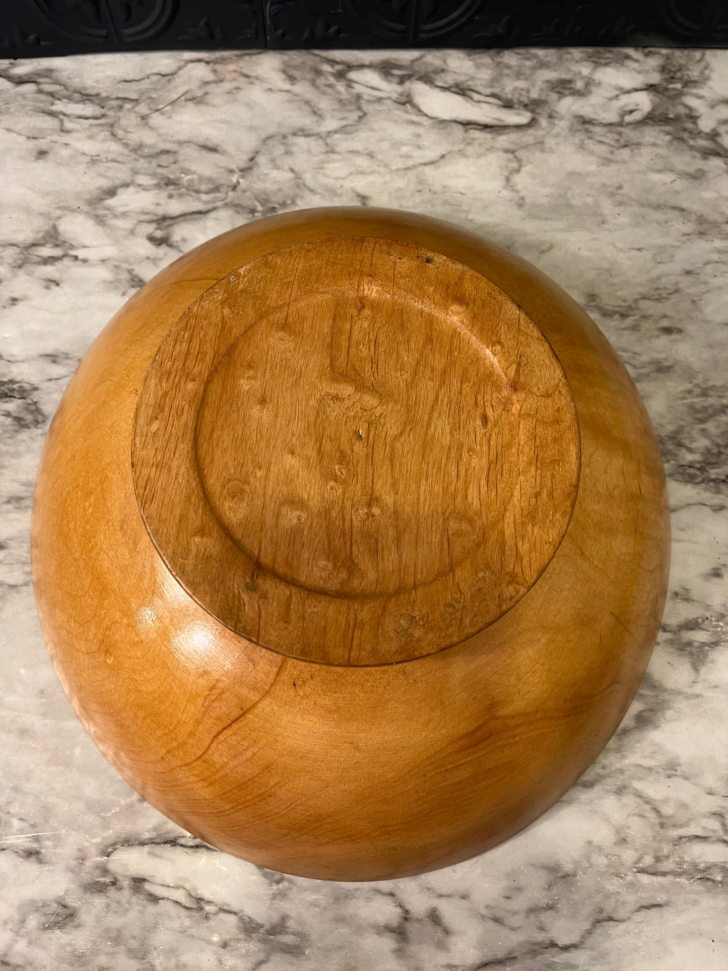 Honey Wood pedestal bowl