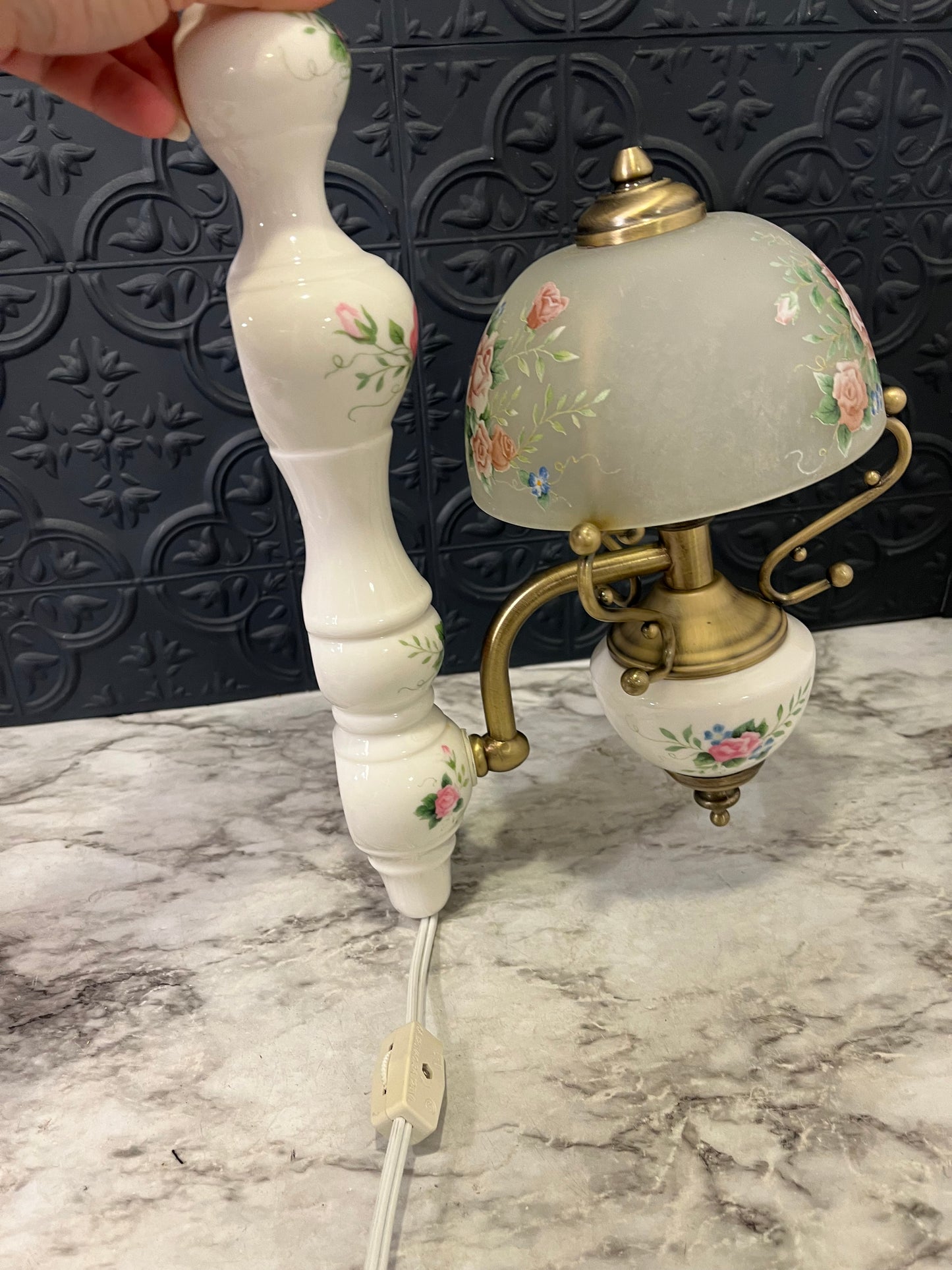Porcelain Floral Wall Sconce Lamp