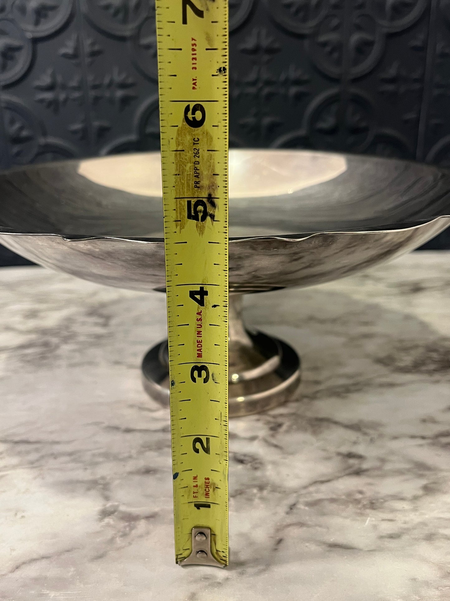 Rogers Silver Plate Pedestal Bowl with Scallop Rim