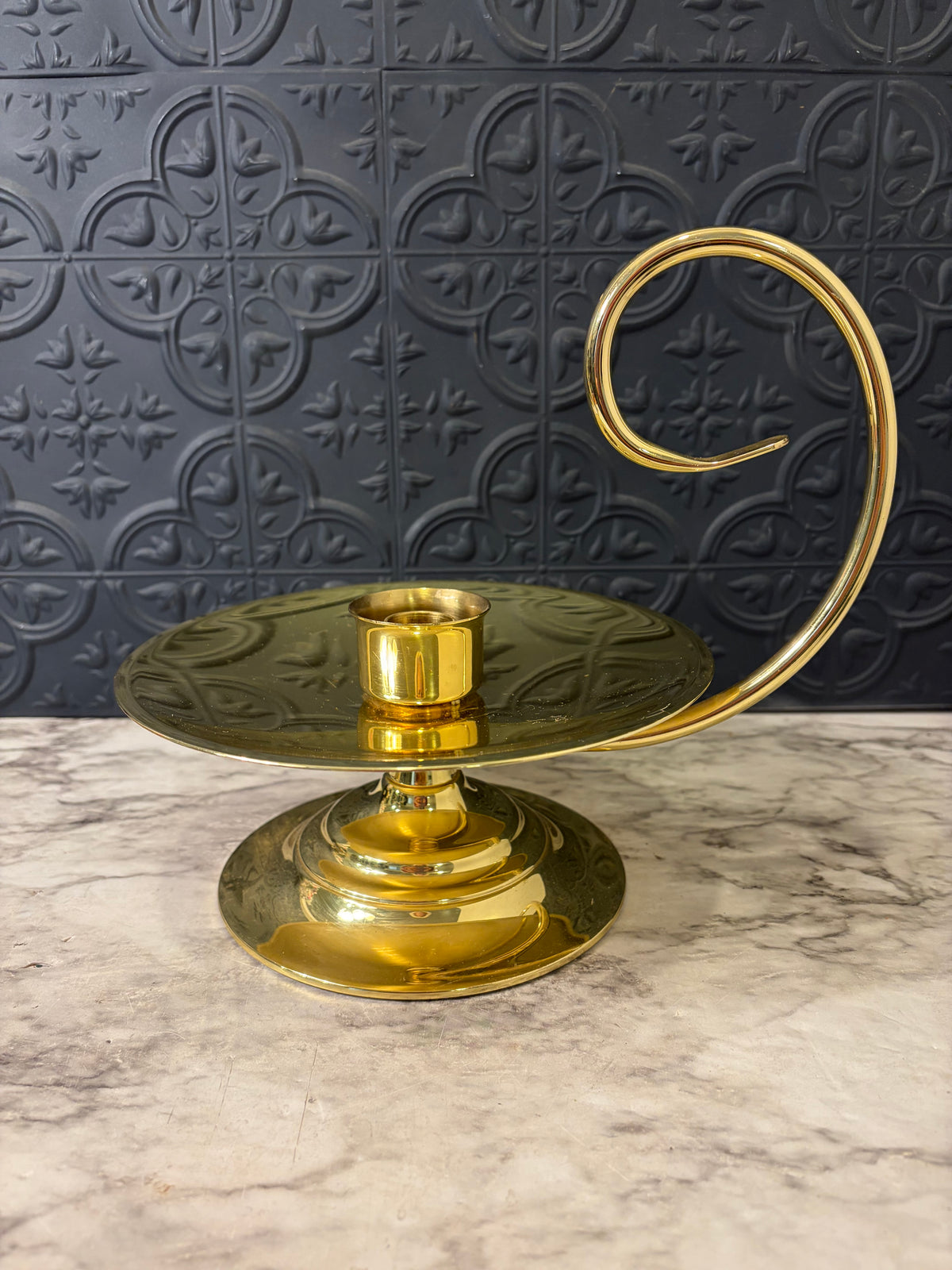 Genie Style Chamber Candle Holder