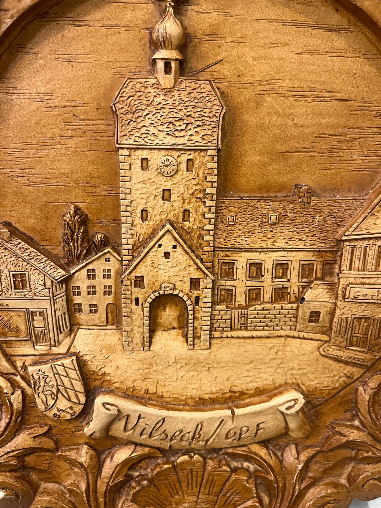 Faux Wood Carving of Bavaria Plate