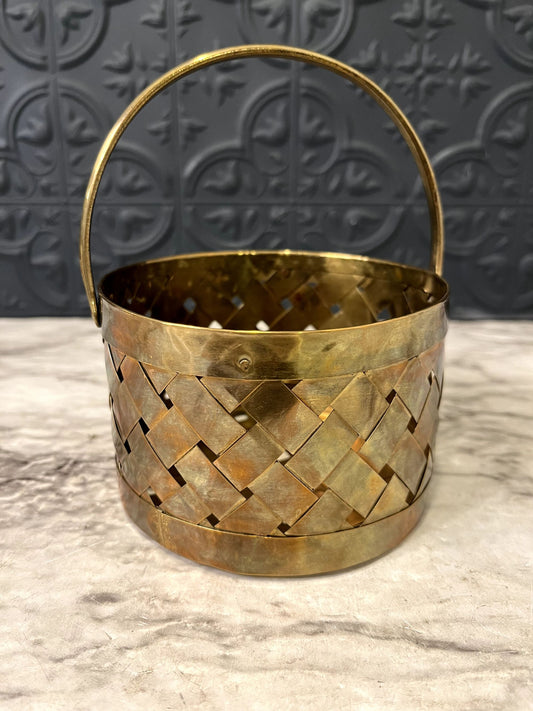 Round Woven Brass Basket with  handle