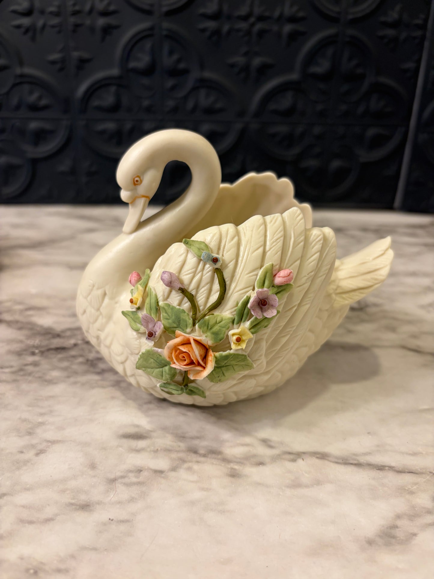 Porcelain Swan Antique Ivory