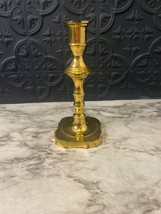 Brass Candle Holder with Scallop Base 7"