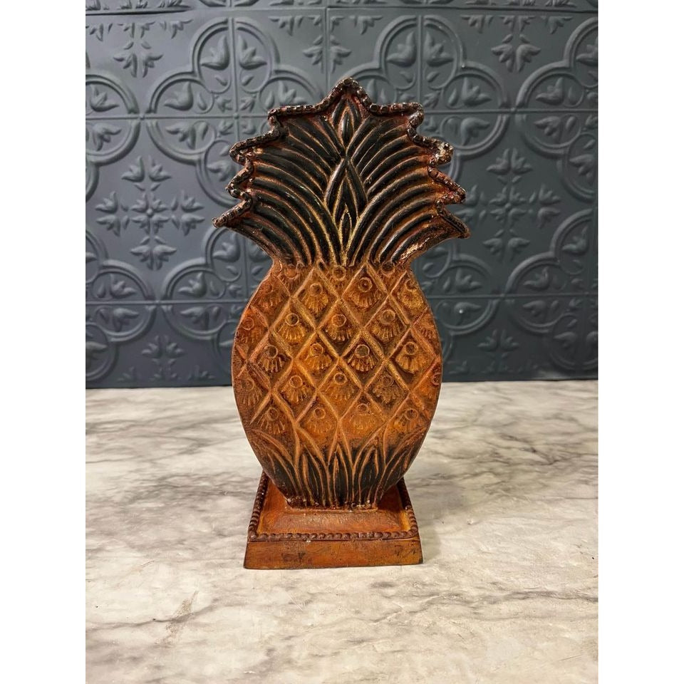 Metal pineapple vase