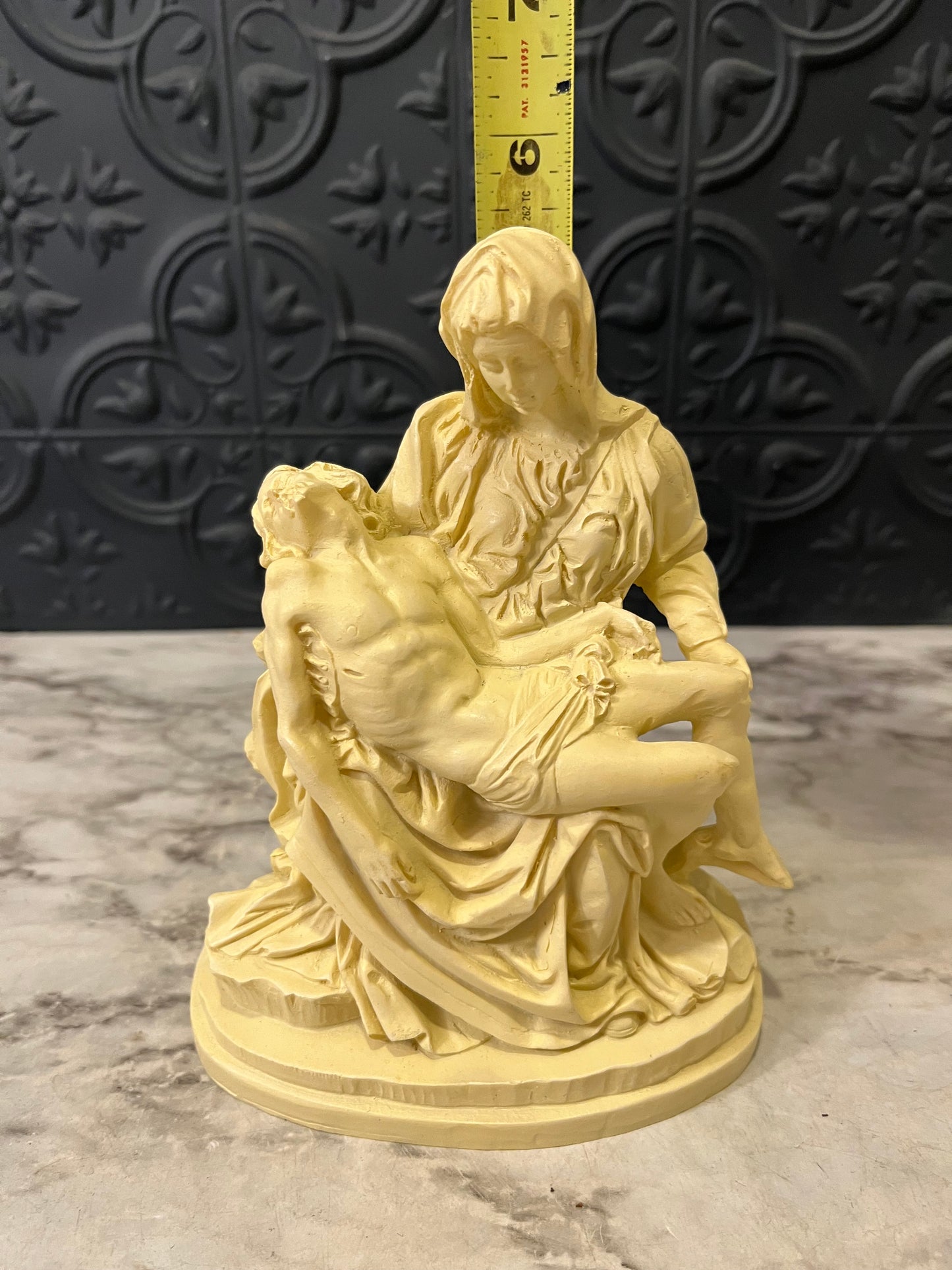 La Pieta Resin Statue