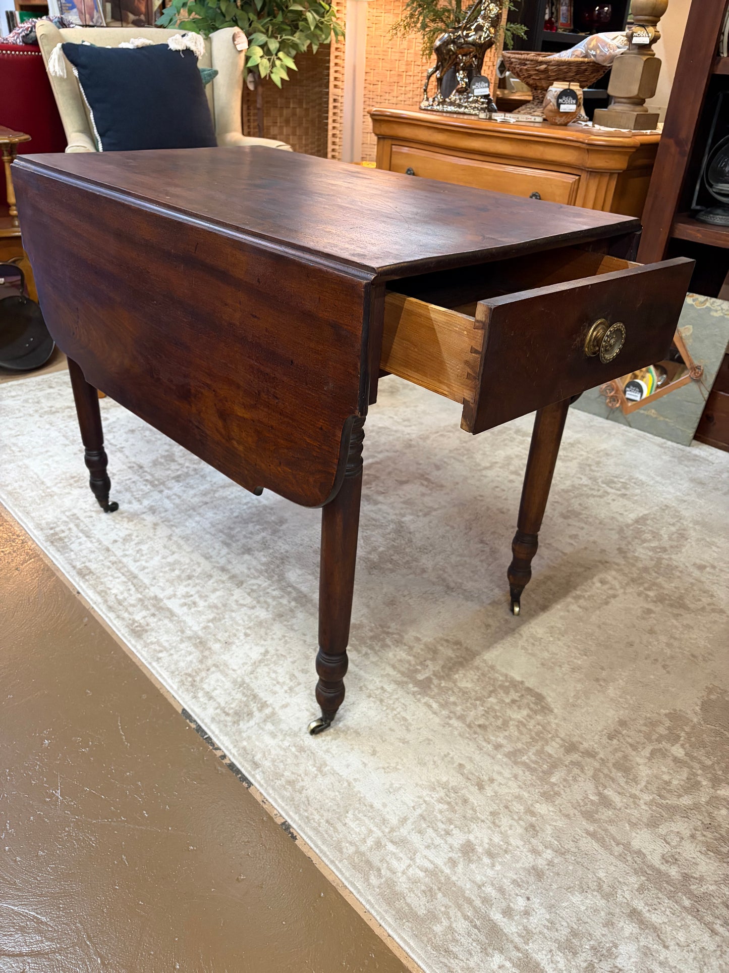 Antique Dark Wood Dinning Table with Folding sides