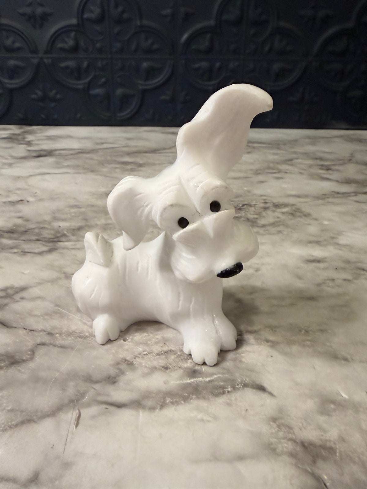Alabaster Scotty Dog Right
