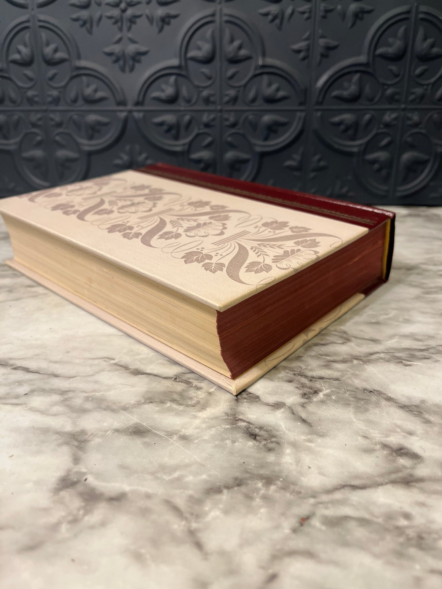 Readers Digest Vol. 3 1957 Red Spine