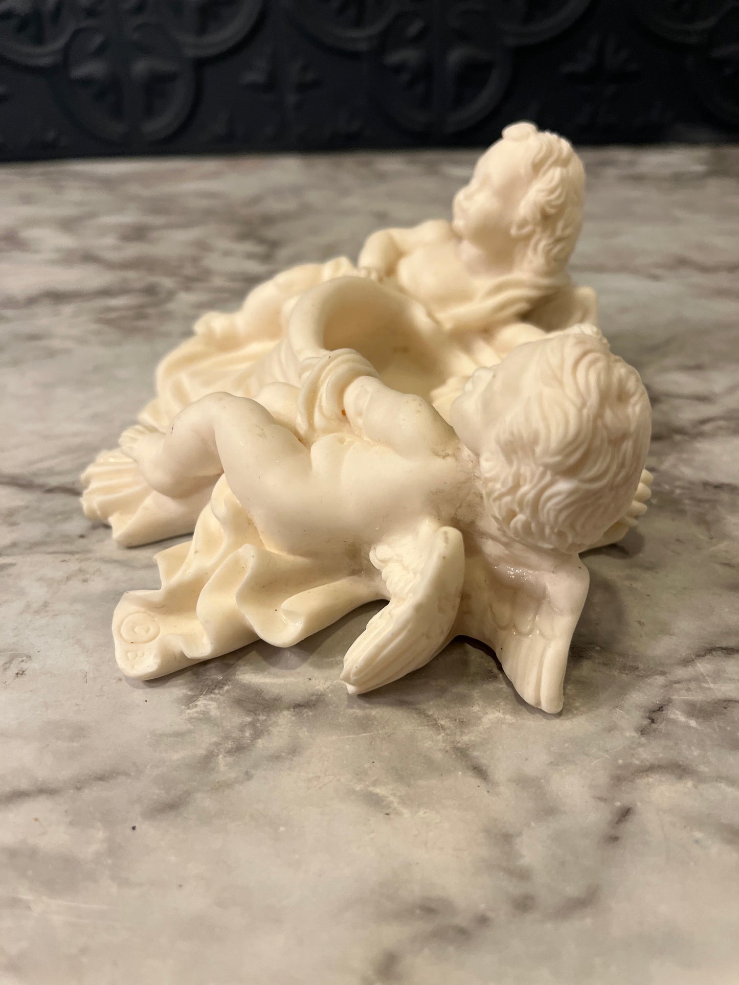 Cream Resin Cherub Wall Pocket