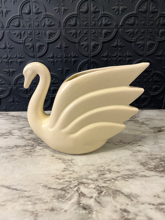 Cream Swan Planter